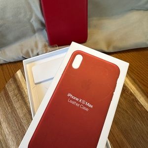 NIB Iphone X-Max Red Leather Case